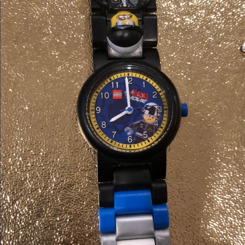 Kids LEGO movie watch